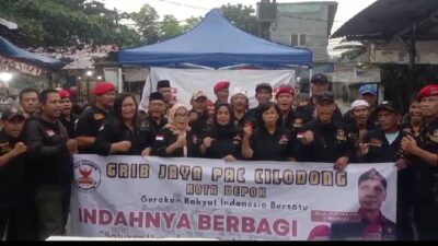 PAC GRIB JAYA Cilodong Gelar aksi Berbagi menu berbuka ( Iffor ) untuk pengguna jalan yang melintas di kelurahan Jatimulya, Kota Depok