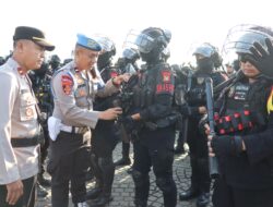 Saat Pengamanan di MK, Kapolres Jakarta Pusat: Melarang Anggota Membawa Senjata Api Maupun Sangkur 