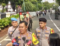 Polres Metro Jakpus, Tim Patroli Presisi : Amankan 5 Orang Saat Hendak Tawuran Membawa 3 Celurit