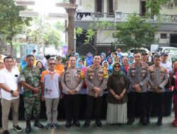 Kapolres Metro Jakarta Pusat Gelar Bakti Polri Presisi Jum’at Curhat Bersama Warga