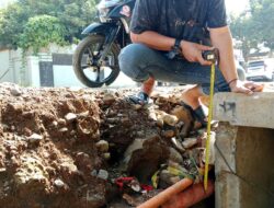 Penanaman Saluran Kabel Tegangan Menengah (SKTM) 20KV di Pandeglang Menyalahi Aturan