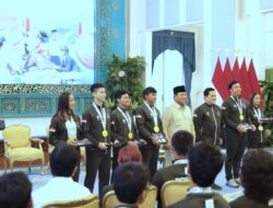 Bonus ke Atlet SEA Games, Prabowo: Gunakan untuk Tabungan Masa Depan