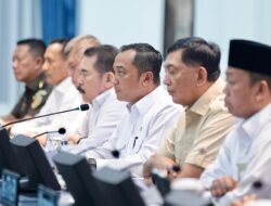 Sebelum Umumkan Pencabutan Izin Perusahaan Pelanggar Aturan, Mensesneg Sampaikan Duka Cita Kecelakaan Pesawat dan Bencana