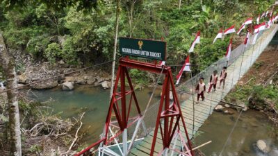 Sejak Puluhan Tahun Tak Ada Penghubung, Jembatan Gantung Kini Jadi Jalur Utama Pangandaran-Tasikmalaya