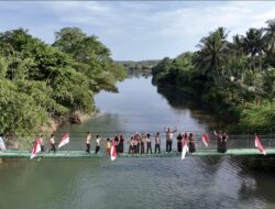Terbentang Jembatan Gantung Cipalebuh Garut, Jalan Baru Menuju Sekolah, Sawah, dan Tempat Ibadah