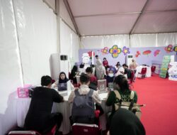 Masyarakat Antusiasme Mengunjungi Imlek Festival 2577 Manfaatkan Layanan Cek Kesehatan Gratis