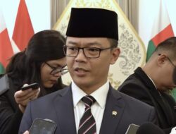 Respons Menlu Sugiono atas Saran dan Kritik dari Dino Patti Djalal