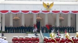 Diiringi Tari Enggang, Prabowo Sambut Hangat Presiden Belarus di Istana Merdeka