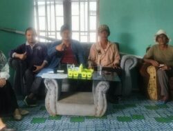 Sinergi Antar Media: Jalin Silaturahmi di Kantor Desa Sungai Bela